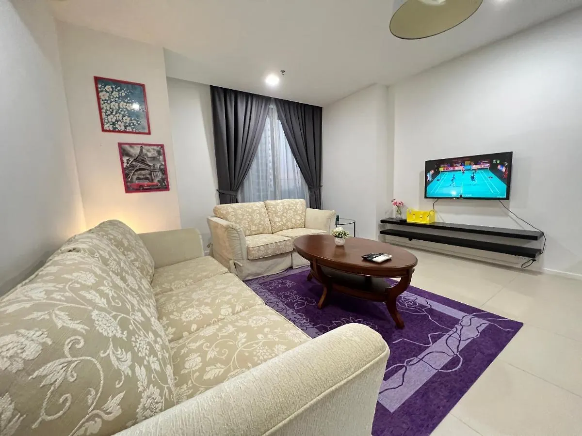 קואלה לומפור Arcoris, Mont Kiara By Mk Home מלון