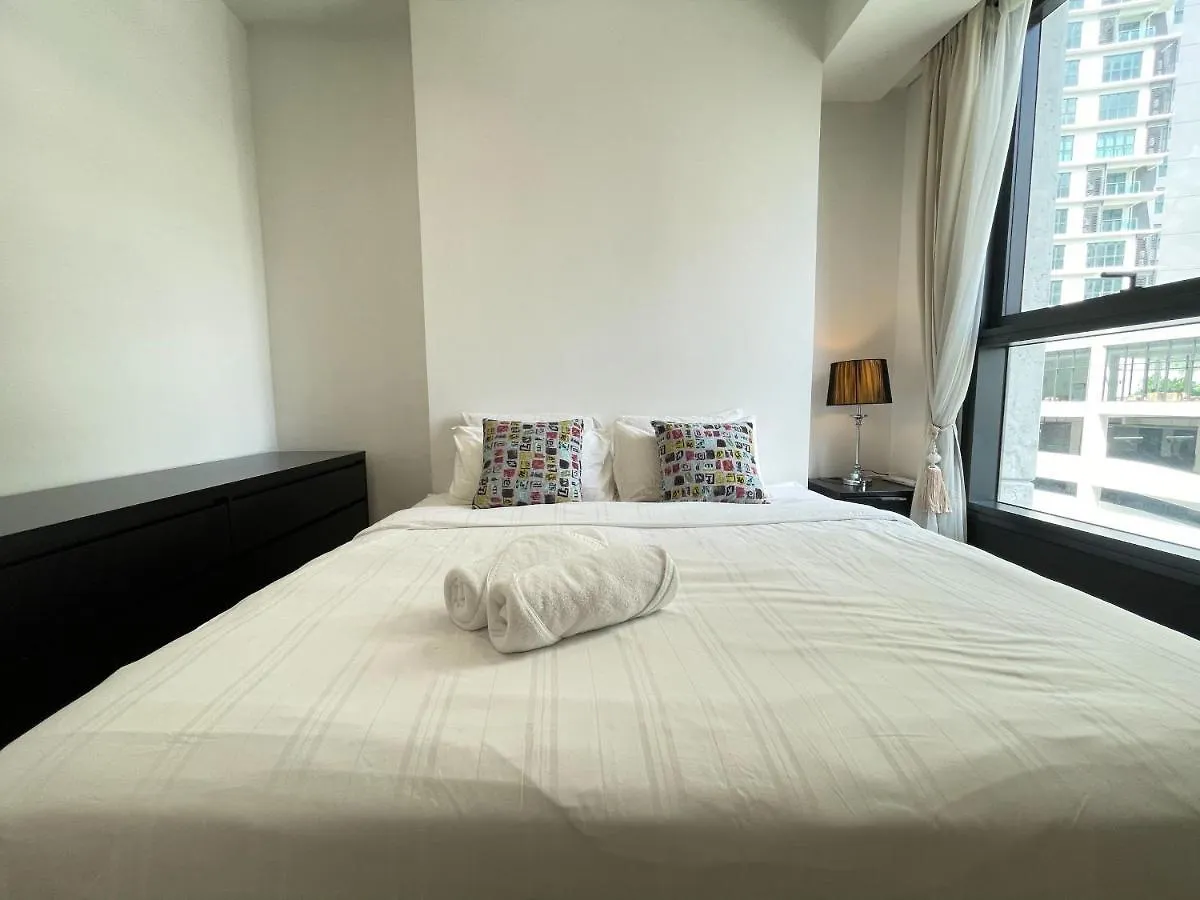 Hotel Arcoris, Mont Kiara By Mk Home Kuala Lumpur