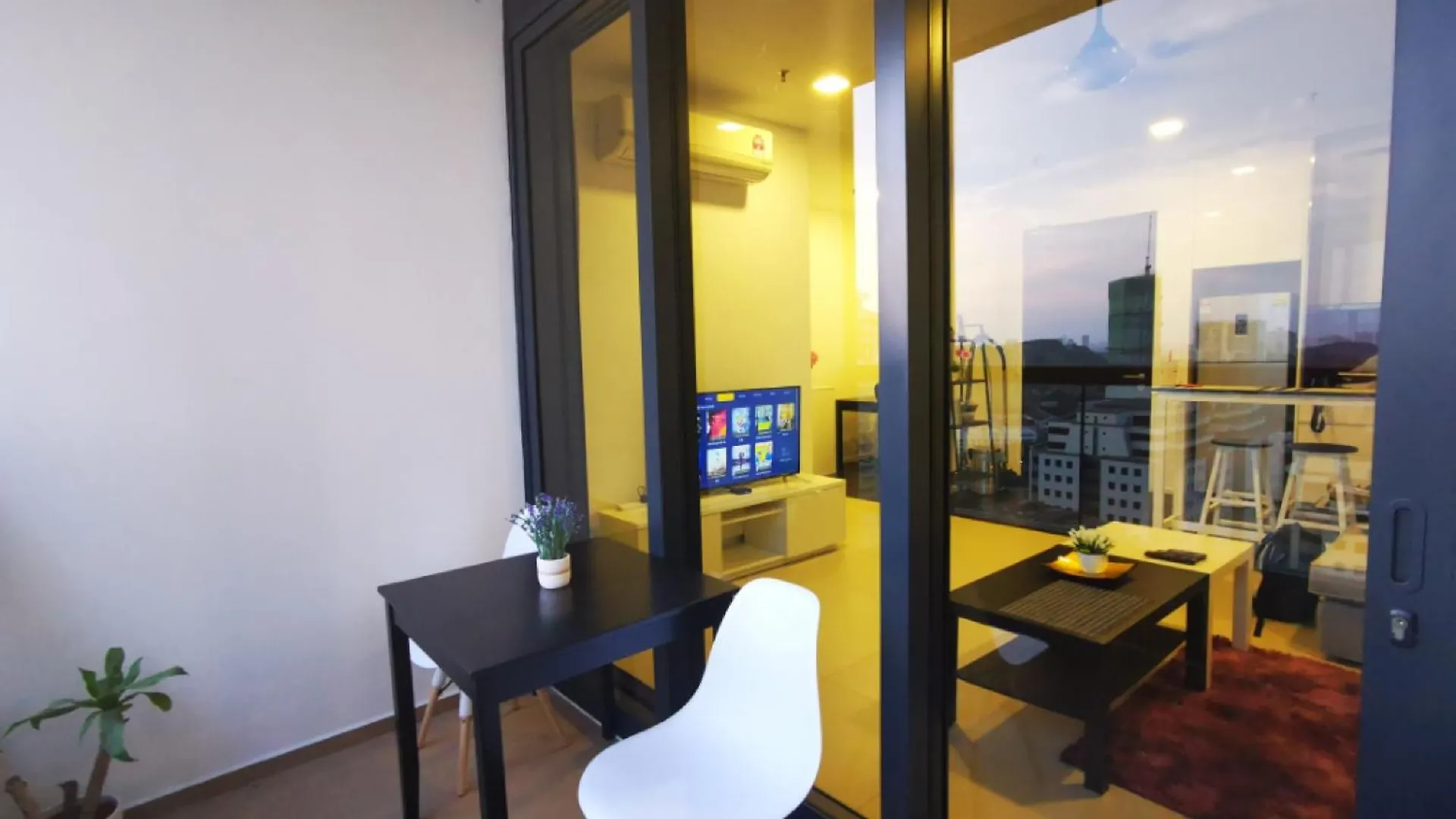 Arcoris, Mont Kiara By Mk Home Kuala Lumpur Maleisië